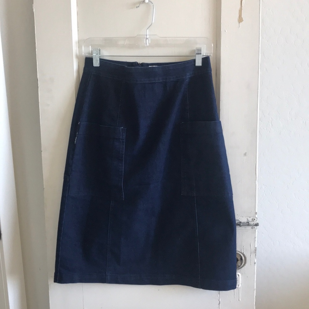 Denim skirt